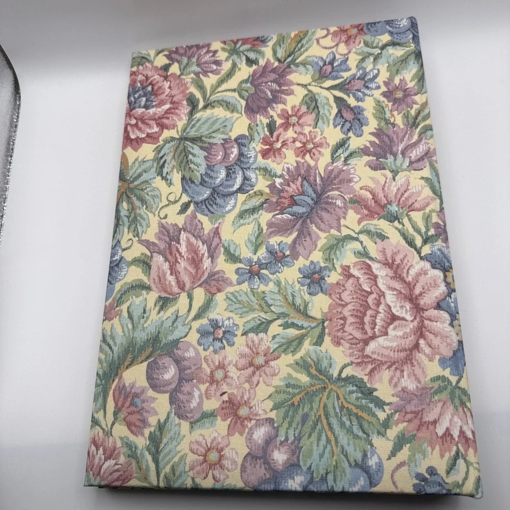 VTG C.R. Gibson Floral Tapestry CD Album Storage